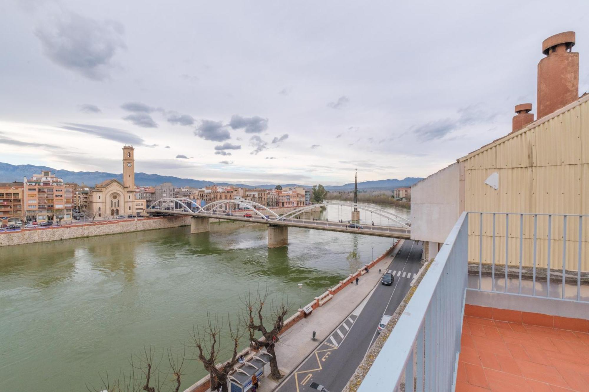 Appartamento Atic La Llotja Tortosa Esterno foto